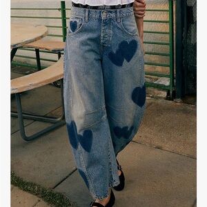 Women's Barrel Jeans with Heart Detail
